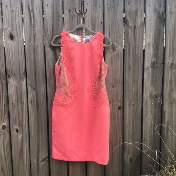 ANTONIO MELANI Dresses & Skirts - Antonio Melanie Peach/Beige Sleeveless Dress - Size 10